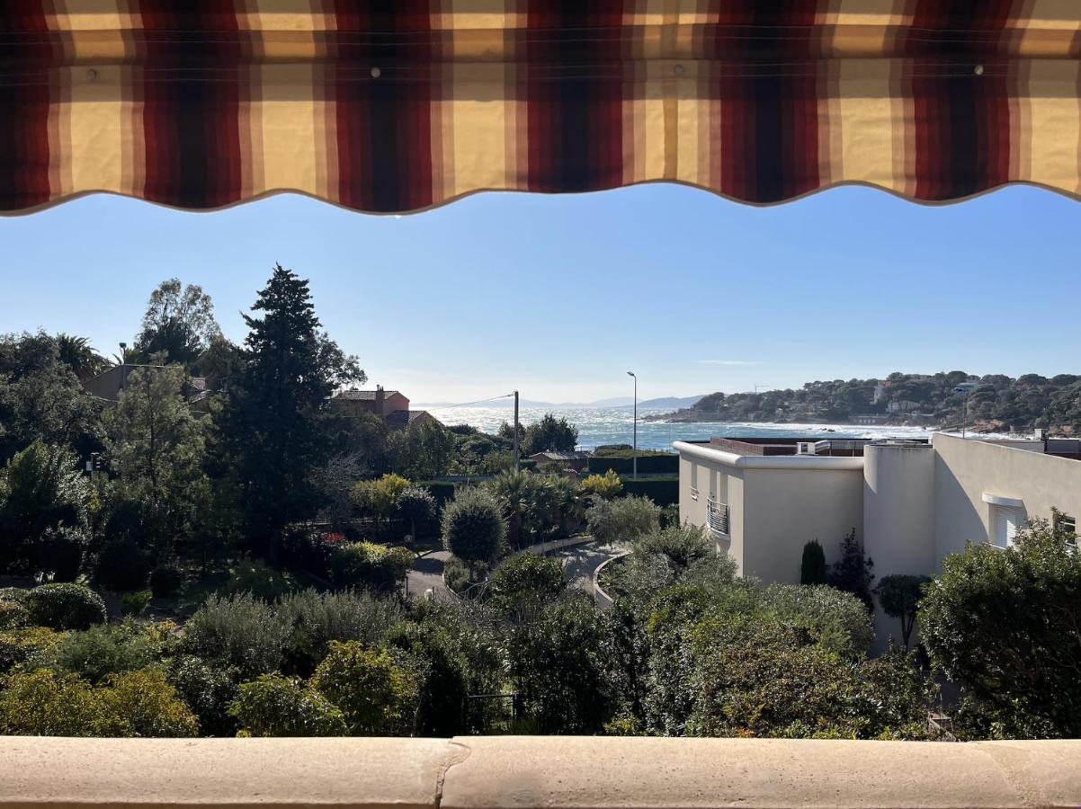 Appartement Face A La Plage Saint-Raphaël 외부 사진